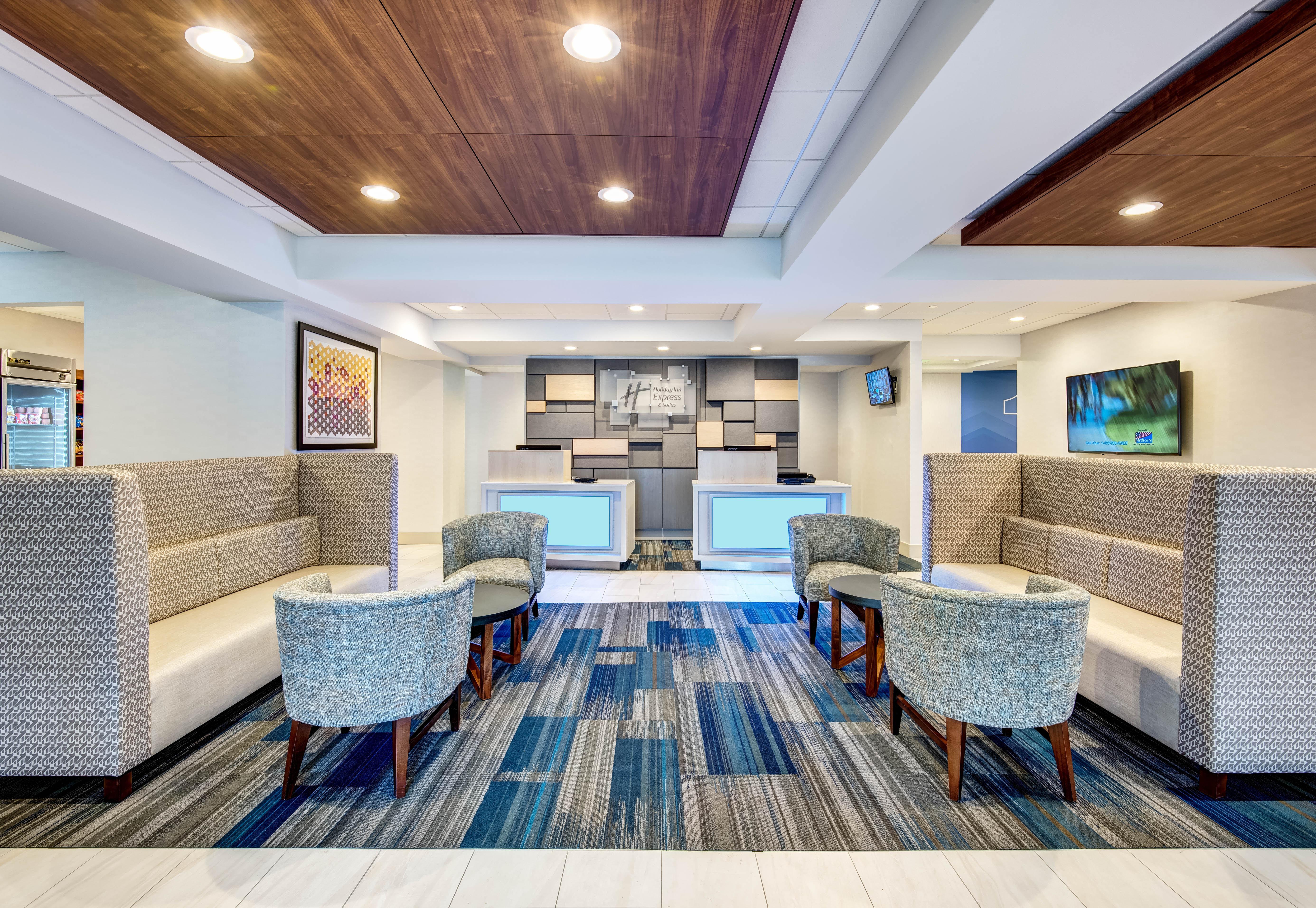 אבנל Holiday Inn Express Woodbridge By Ihg מראה חיצוני תמונה